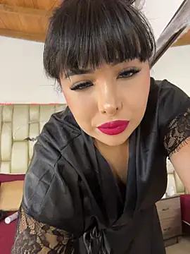 Alexa Miss online show from October 25, 2025, 6:52 pm