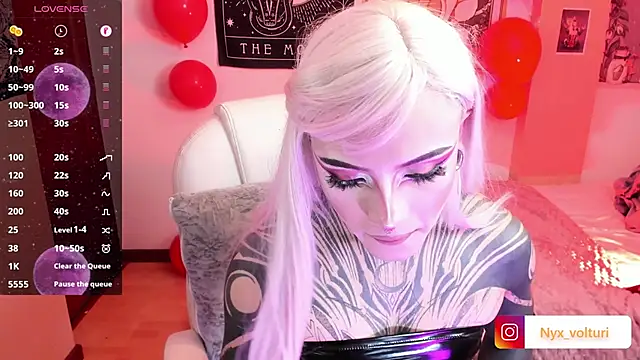 Snapshot of Nyx_volturi chatting on February 19, 2025, 2:55 am Nyx volturi online show from February 19, 2025, 2:55 am