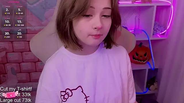 Snapshot of Mary_uw chatting on October 15, 2025, 4:44 am Mary uw online show from October 15, 2025, 4:44 am