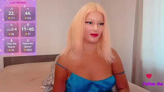rosebelle11111 online show from June 6, 2026, 6:18 am