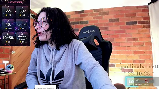 paulinabarnett- online show from October 22, 2025, 3:11 pm