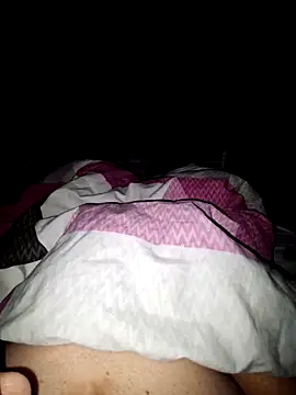 Snapshot of schlonzi81 chatting on December 12, 2024, 10:09 pm schlonzi81 online show from December 12, 2024, 10:09 pm