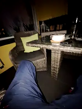 Snapshot of schlonzi81 chatting on September 12, 2025, 8:52 pm schlonzi81 online show from September 12, 2025, 8:52 pm