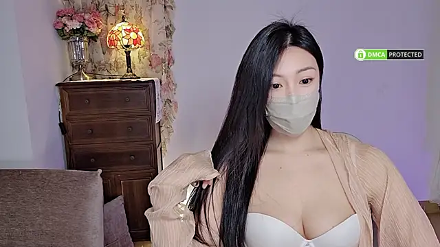 L-Moonlight online show from December 27, 2024, 5:59 pm