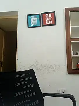 Snapshot of Long_Laster chatting on February 5, 2025, 11:34 am Long Laster online show from February 5, 2025, 11:34 am