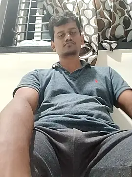 Snapshot of Long_Laster chatting on September 28, 2025, 9:11 pm Long Laster online show from September 28, 2025, 9:11 pm