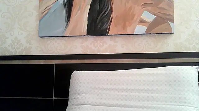 Snapshot of Kashtanka_ chatting on November 2, 2025, 7:52 pm Kashtanka online show from November 2, 2025, 7:52 pm