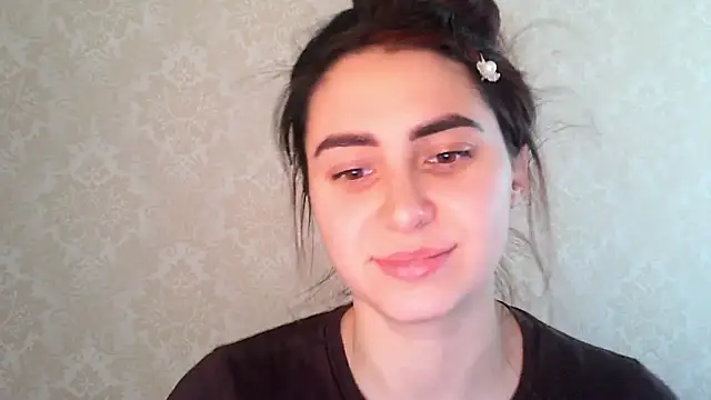 Snapshot of Kashtanka_ chatting on November 2, 2025, 7:46 am Kashtanka online show from November 2, 2025, 7:46 am