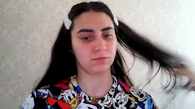 Snapshot of Kashtanka_ chatting on November 10, 2025, 9:03 am Kashtanka online show from November 10, 2025, 9:03 am