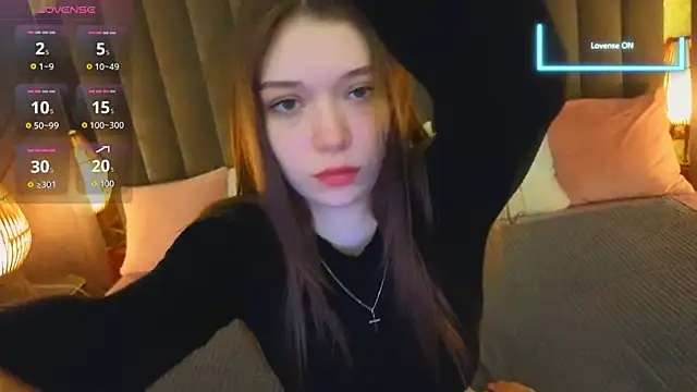 Snapshot of Cherry_Wipe chatting on September 21, 2025, 6:18 am Cherry Wipe online show from September 21, 2025, 6:18 am