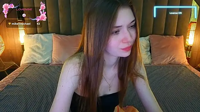 Snapshot of Cherry_Wipe chatting on September 16, 2025, 6:25 am Cherry Wipe online show from September 16, 2025, 6:25 am