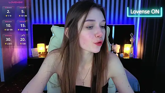 Snapshot of Cherry_Wipe chatting on October 3, 2025, 12:50 pm Cherry Wipe online show from October 3, 2025, 12:50 pm