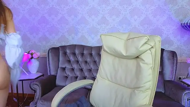 Snapshot of Cherry_Wipe chatting on September 19, 2025, 6:06 am Cherry Wipe online show from September 19, 2025, 6:06 am