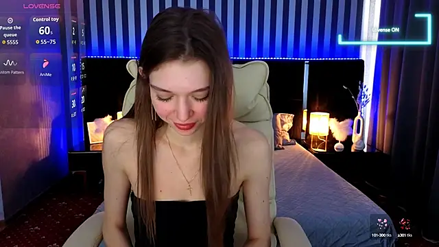 Snapshot of Cherry_Wipe chatting on October 5, 2025, 12:51 pm Cherry Wipe online show from October 5, 2025, 12:51 pm