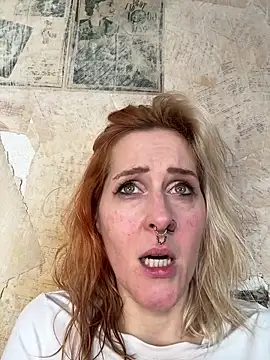 JoleneFuego online show from November 19, 2025, 10:15 am