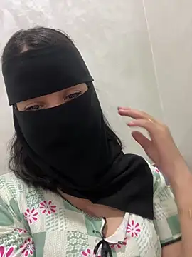 jijijoudia online show from October 15, 2025, 11:46 pm