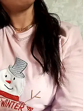 jijijoudia online show from March 6, 2025, 2:40 pm