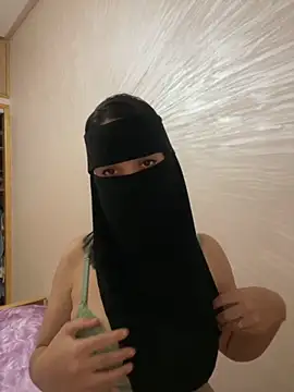 jijijoudia online show from September 23, 2025, 11:12 pm