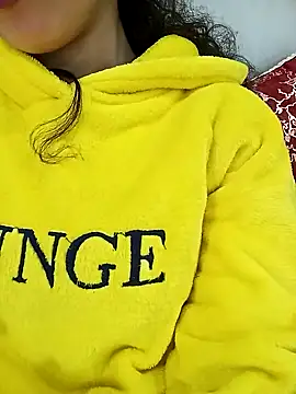 jijijoudia online show from March 23, 2025, 2:37 am