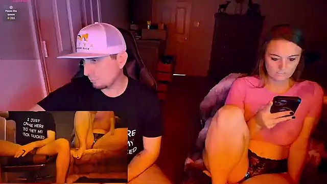 Snapshot of YourAvgNeighbors chatting on February 28, 2026, 3:17 am YourAvgNeighbors online show from February 28, 2026, 3:17 am