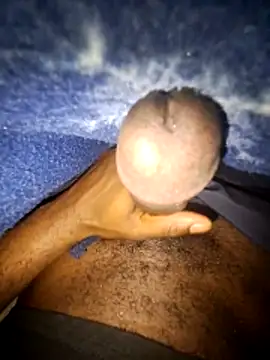 RovingAlcove online show from April 3, 2026, 11:49 am