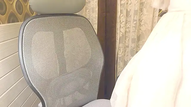 Snapshot of Your_Sassy_Goddess chatting on February 8, 2025, 6:11 pm Your Sassy Goddess online show from February 8, 2025, 6:11 pm