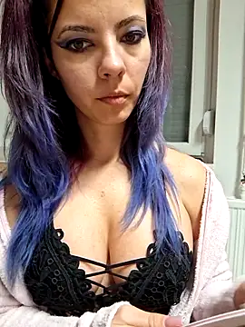 Snapshot of allinqueen chatting on February 22, 2026, 9:16 pm allinqueen online show from February 22, 2026, 9:16 pm