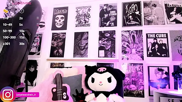 Lexyjoycce online show from February 13, 2026, 9:04 pm