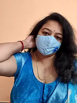 Snapshot of neelu-hoty chatting on February 12, 2025, 12:58 am neelu-hoty online show from February 12, 2025, 12:58 am