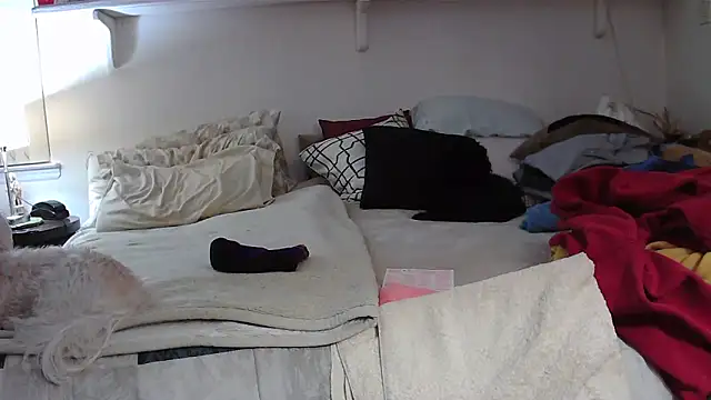 Snapshot of Hand69someguy chatting on December 2, 2025, 2:45 am Hand69someguy online show from December 2, 2025, 2:45 am