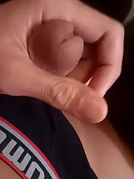 Snapshot of LAN69XXXX chatting on February 18, 2025, 12:28 pm LAN69XXXX online show from February 18, 2025, 12:28 pm