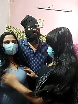 Snapshot of sexy_kaira chatting on February 10, 2025, 4:47 pm sexy kaira online show from February 10, 2025, 4:47 pm