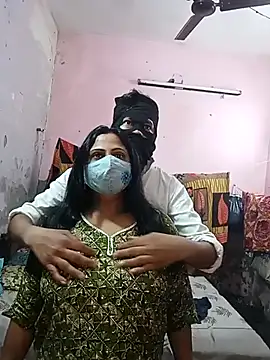 Snapshot of sexy_kaira chatting on March 13, 2025, 2:49 am sexy kaira online show from March 13, 2025, 2:49 am