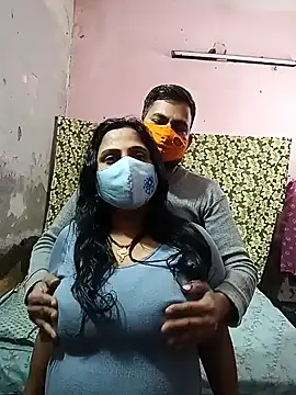 Snapshot of sexy_kaira chatting on January 29, 2025, 5:19 am sexy kaira online show from January 29, 2025, 5:19 am