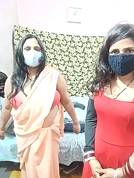 Snapshot of sexy_kaira chatting on February 8, 2025, 5:39 pm sexy kaira online show from February 8, 2025, 5:39 pm