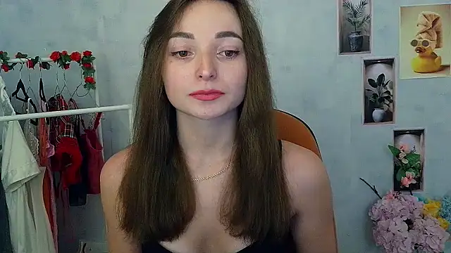  Barbie Kiss  online show from December 15, 2025, 6:25 pm