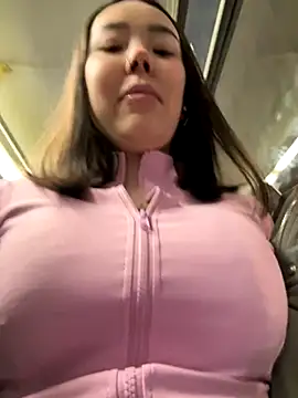 Asian Asami online show from December 3, 2025, 1:54 pm