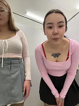 Asian Asami online show from February 22, 2026, 3:24 pm