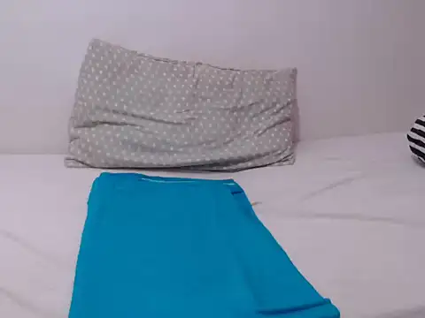 Snapshot of AMAZING_KELLY2020 chatting on October 13, 2025, 6:26 am AMAZING KELLY2020 online show from October 13, 2025, 6:26 am