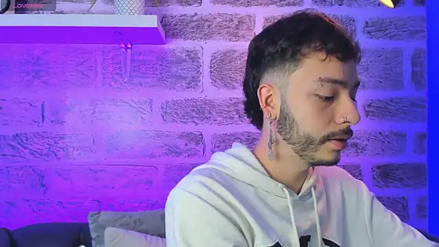 noah ricci online show from December 1, 2025, 12:06 pm