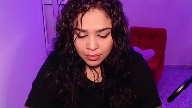 VenussTits97 online show from November 6, 2025, 10:03 pm