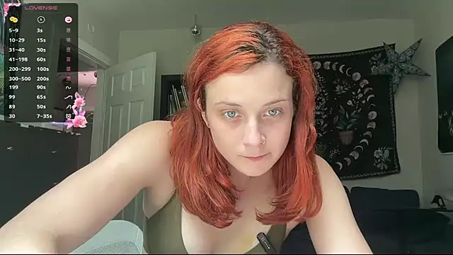 Aria Fields online show from April 10, 2026, 6:15 pm