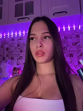 EricaWalls online show from February 6, 2025, 9:28 pm