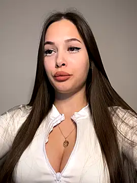 EricaWalls online show from October 19, 2025, 9:50 pm