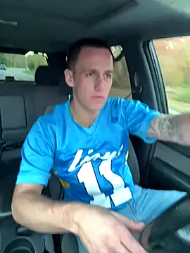 Snapshot of PeytonJohnn chatting on October 26, 2025, 9:37 pm PeytonJohnn online show from October 26, 2025, 9:37 pm