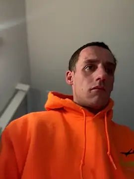 Snapshot of PeytonJohnn chatting on November 25, 2025, 8:42 pm PeytonJohnn online show from November 25, 2025, 8:42 pm