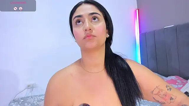 Snapshot of curvy_jhacky chatting on February 28, 2025, 5:04 am curvy jhacky online show from February 28, 2025, 5:04 am