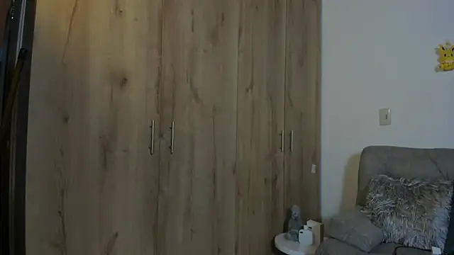 Snapshot of julian_wallace chatting on September 20, 2025, 4:56 pm julian wallace online show from September 20, 2025, 4:56 pm