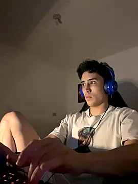 Snapshot of gojo_satoru_18 chatting on November 25, 2025, 4:02 am gojo satoru 18 online show from November 25, 2025, 4:02 am