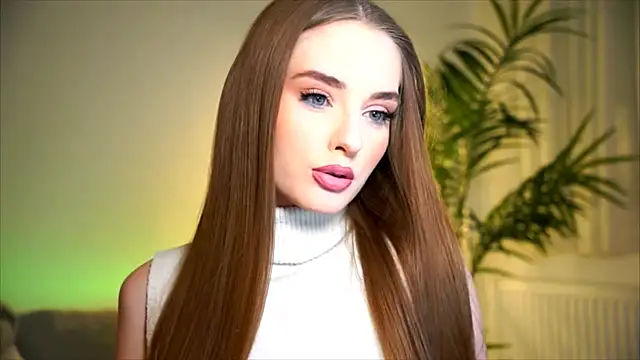 Snapshot of petitegonwiild chatting on November 6, 2025, 8:46 pm petitegonwiild online show from November 6, 2025, 8:46 pm